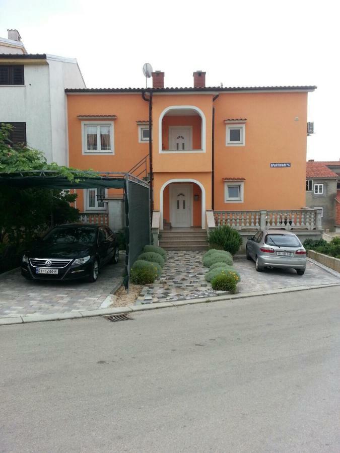 Apartment Bulajic *